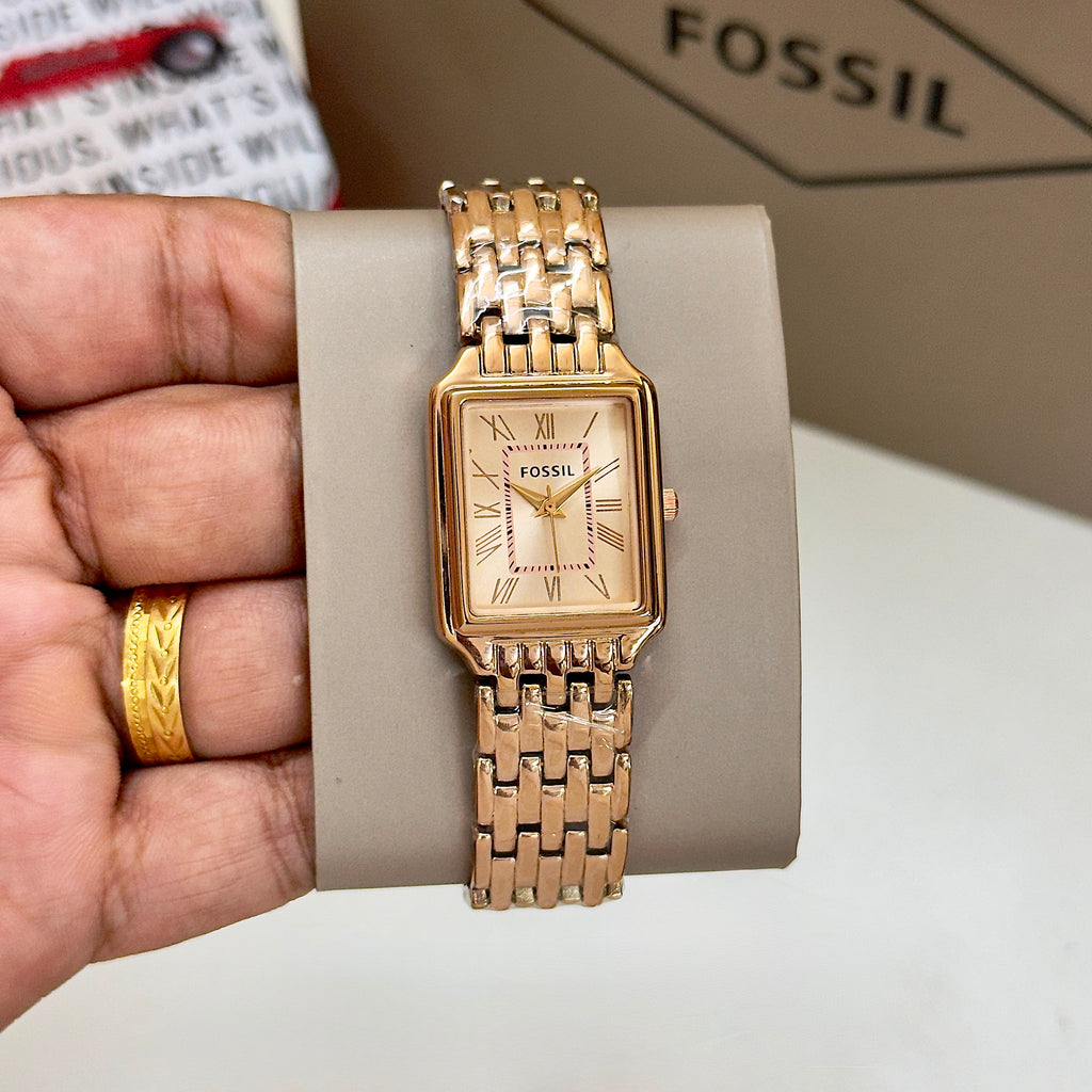 Fossil Square Ladies