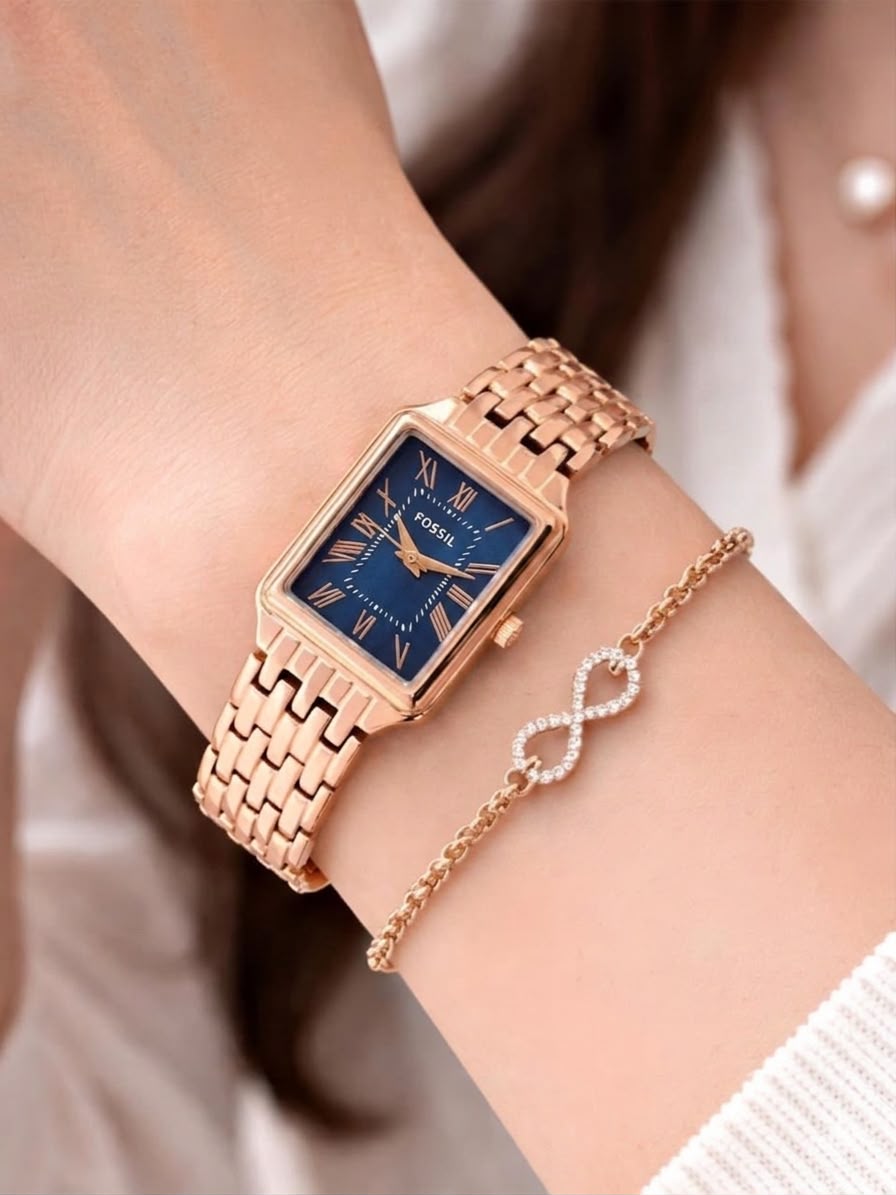 Fossil Square Ladies