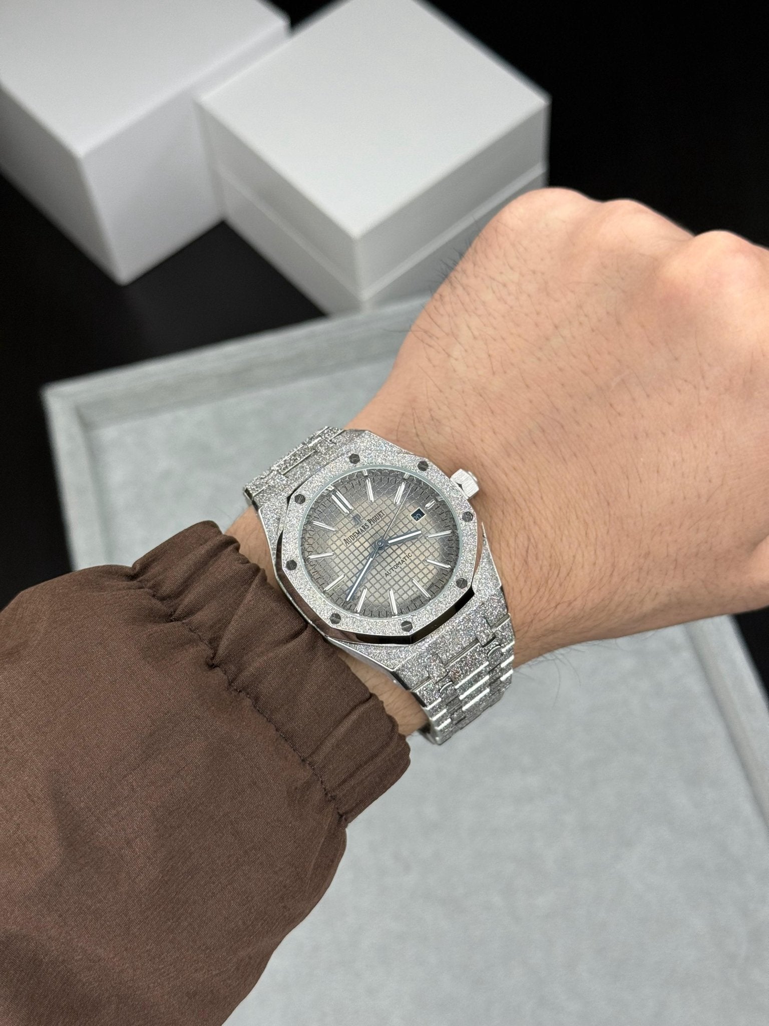 Audemars Piguet Royal Oak Frosted Gold - ZypherPremium
