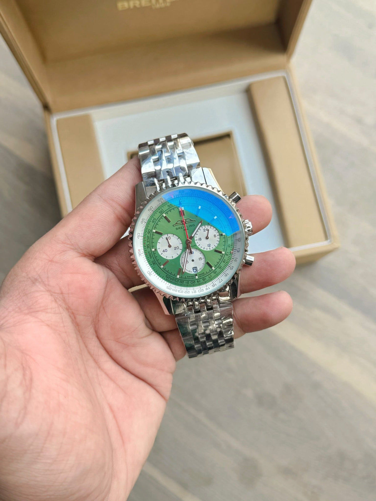 Breitling Navitimer B01 Chronograph 41. - ZypherPremium
