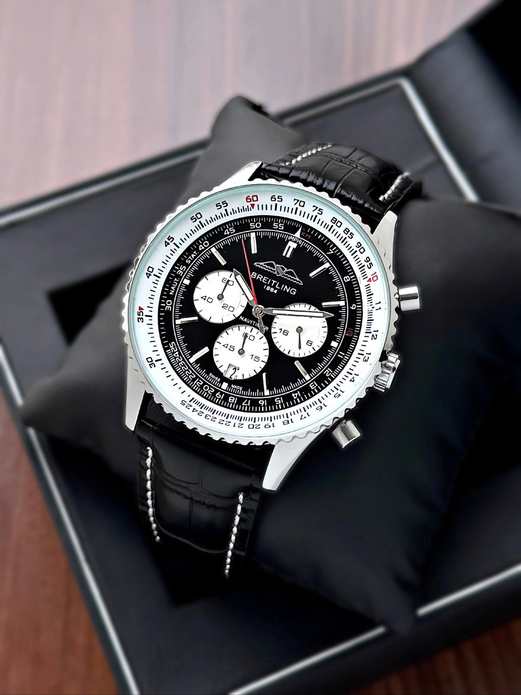 Breitling Navitimer B01 Chronograph. - ZypherPremium