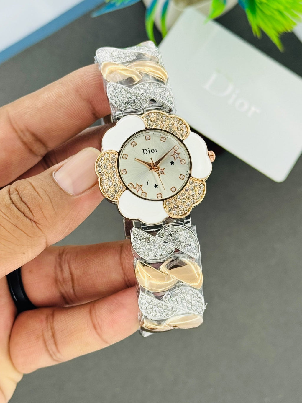 Dior floral-motif - ZypherPremium