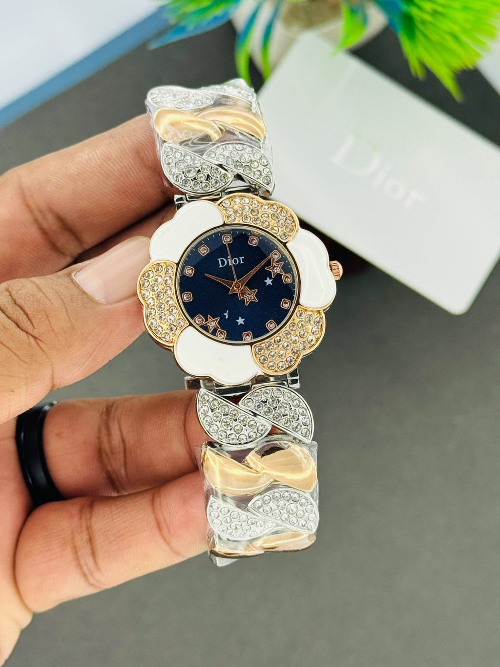 Dior floral-motif - ZypherPremium