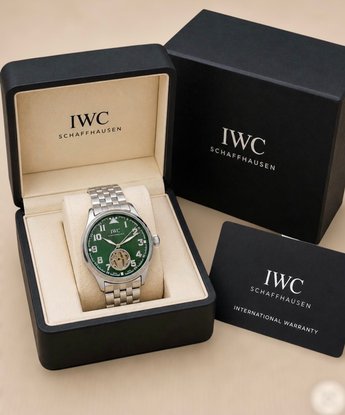 IWC Schaffhausen luxury automatic wristwatch - ZypherPremium