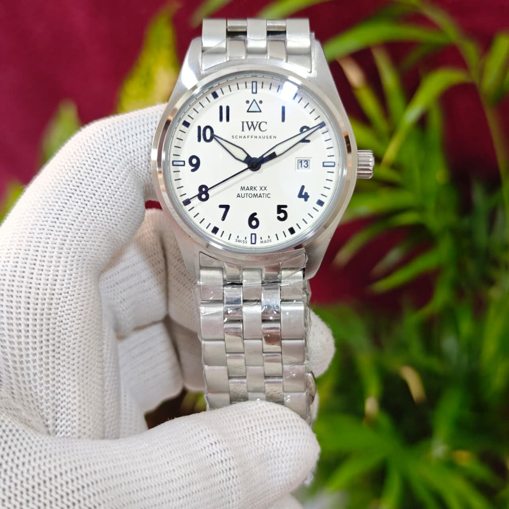 IWC Schaffhausen Mark XVIII Automatic - ZypherPremium