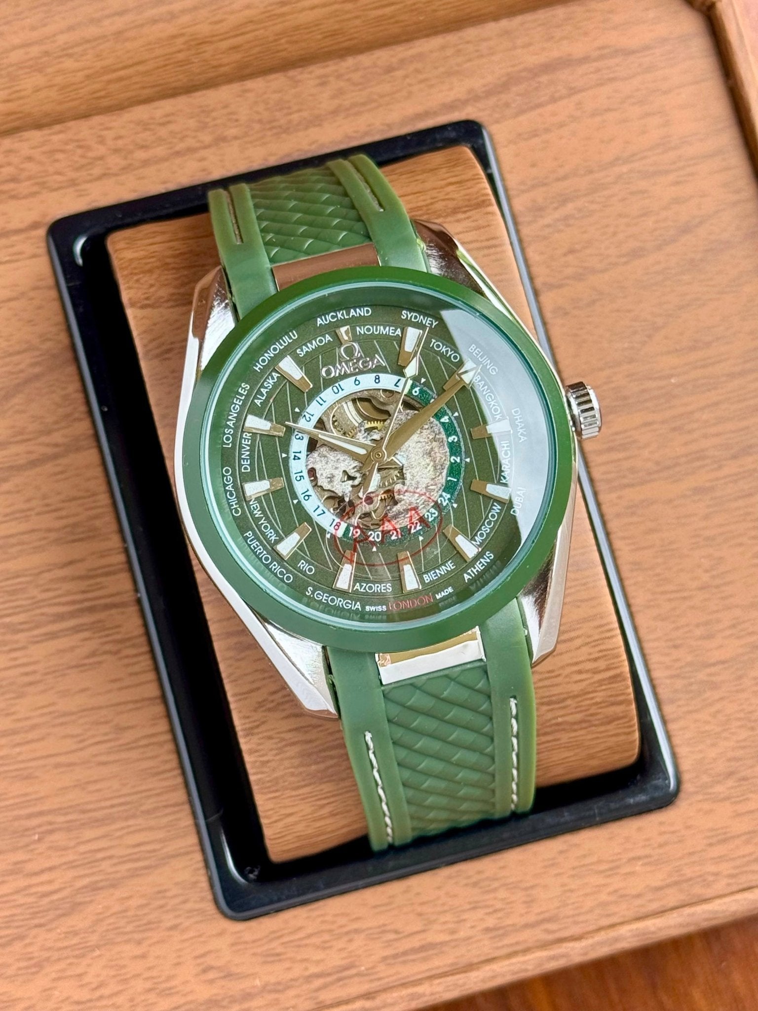 OMEGA Aquaterra seamaster World timer - ZypherPremium