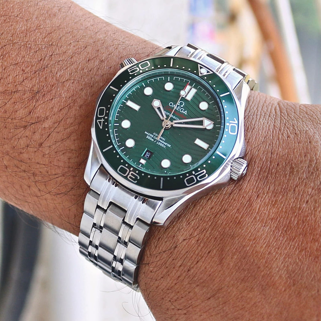 OMEGA Seamaster Diver 300M Co-Axial Master deep forest green - ZypherPremium