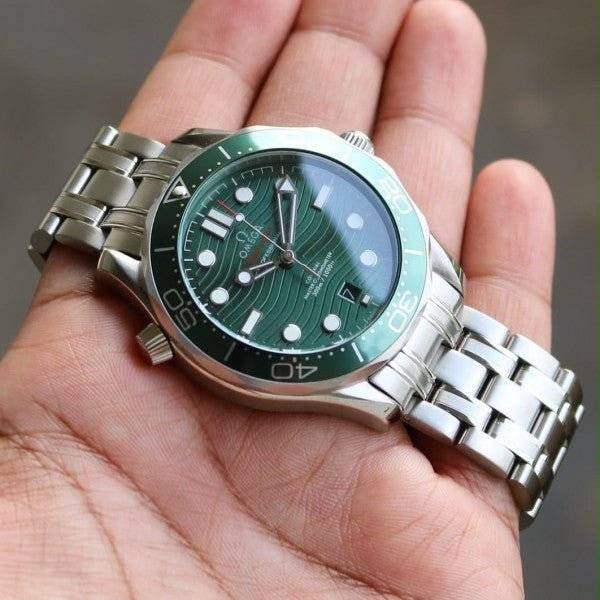 OMEGA Seamaster Diver 300M Co-Axial Master deep forest green - ZypherPremium