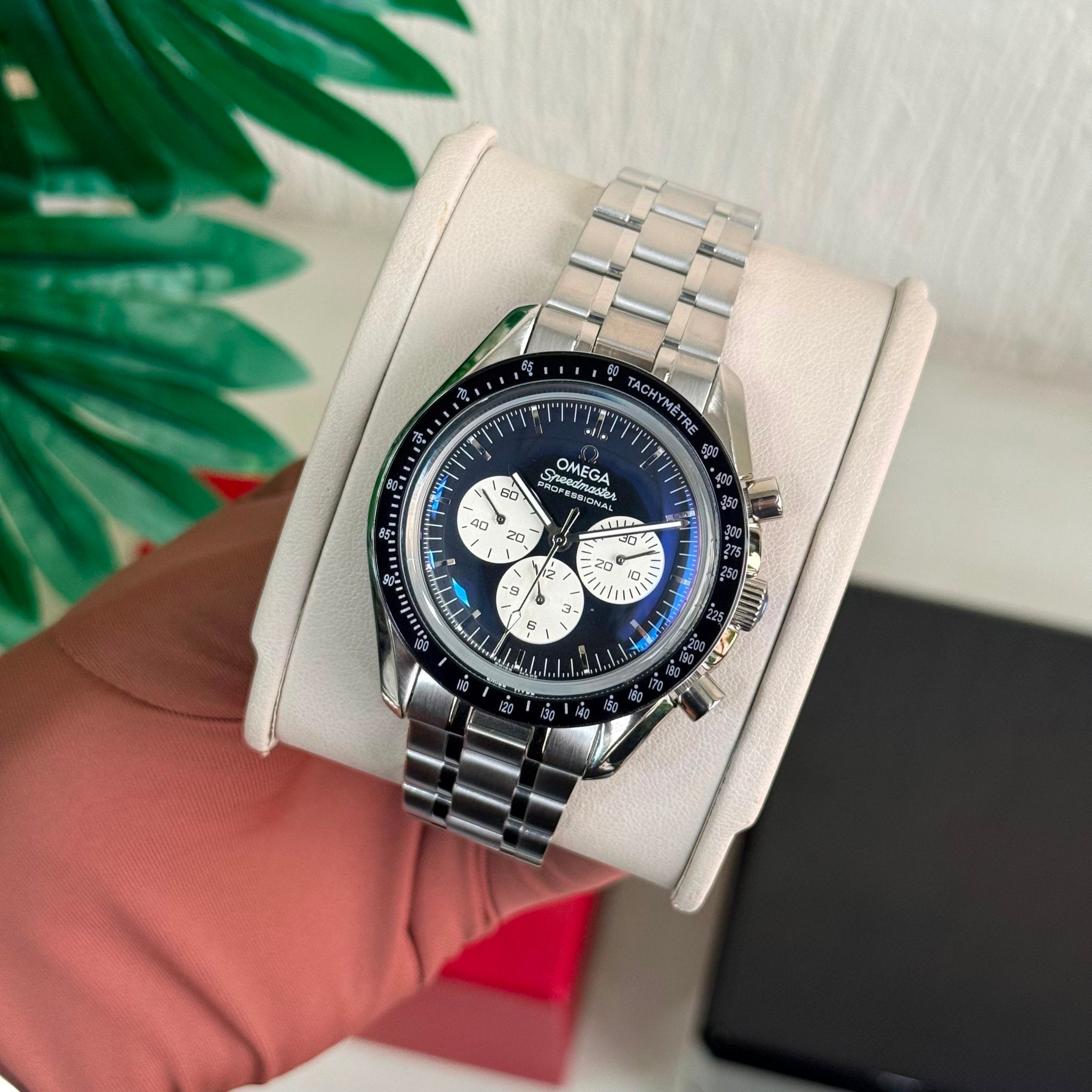 Omega Speedmaster Moonwatch - ZypherPremium