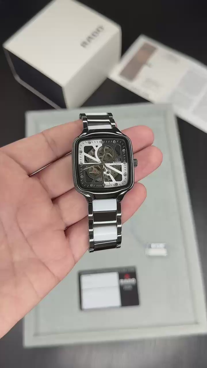 Rado True Square