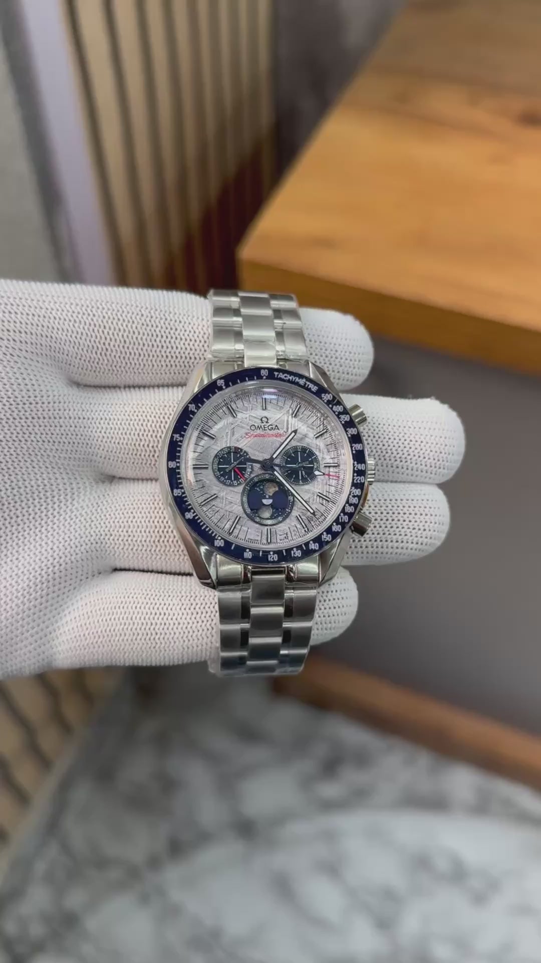 OMEGA Speedmaster Moonphase Meteorite Dial