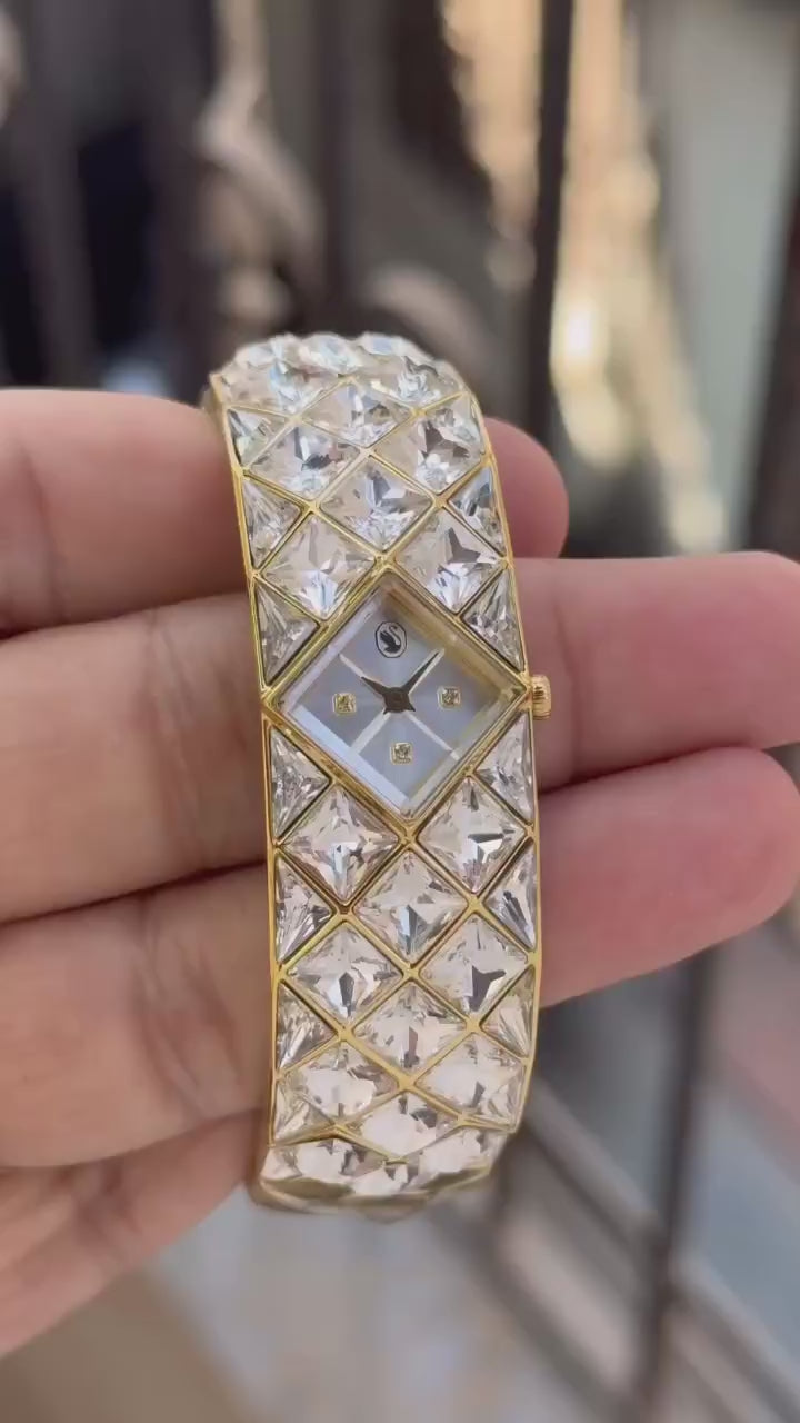 SWAROVSKI CURIOSA CRYSTAL BANGLE – GLAMOUR EDITION