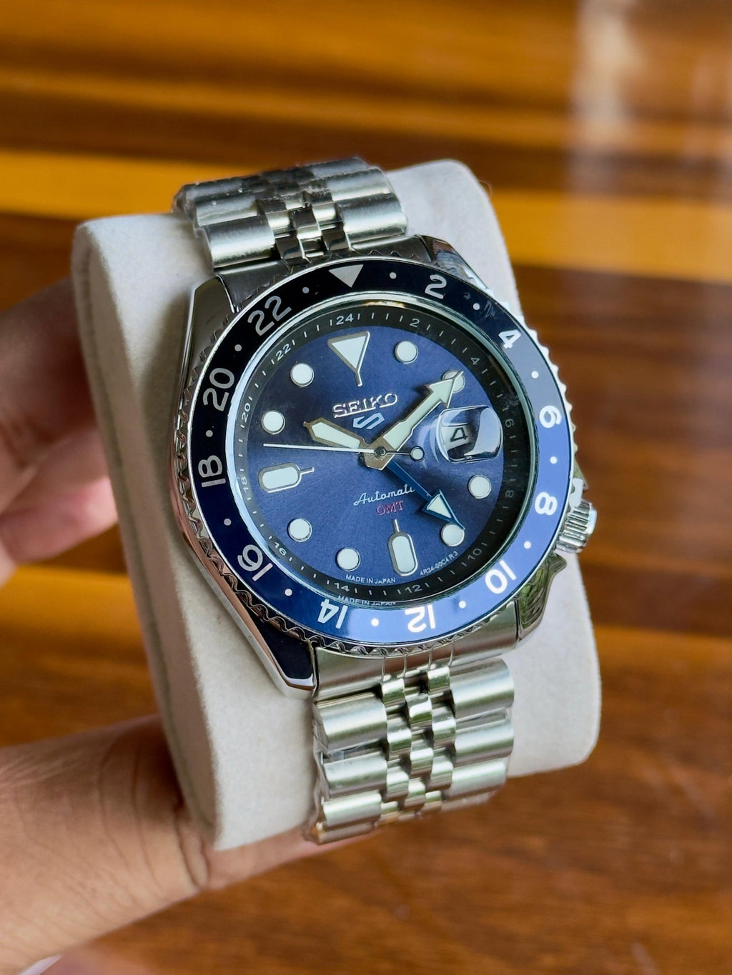 Seiko 5 Sports GMT - ZypherPremium