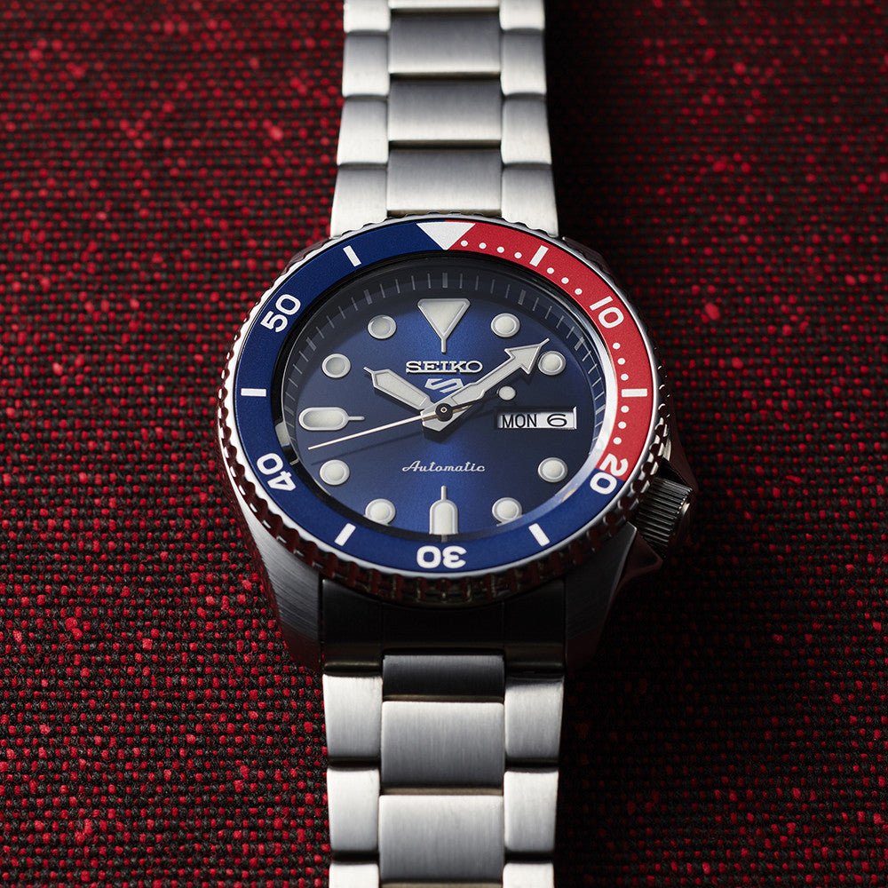 Seiko 5 Sports SRPD53K1 (Blue) - ZypherPremium