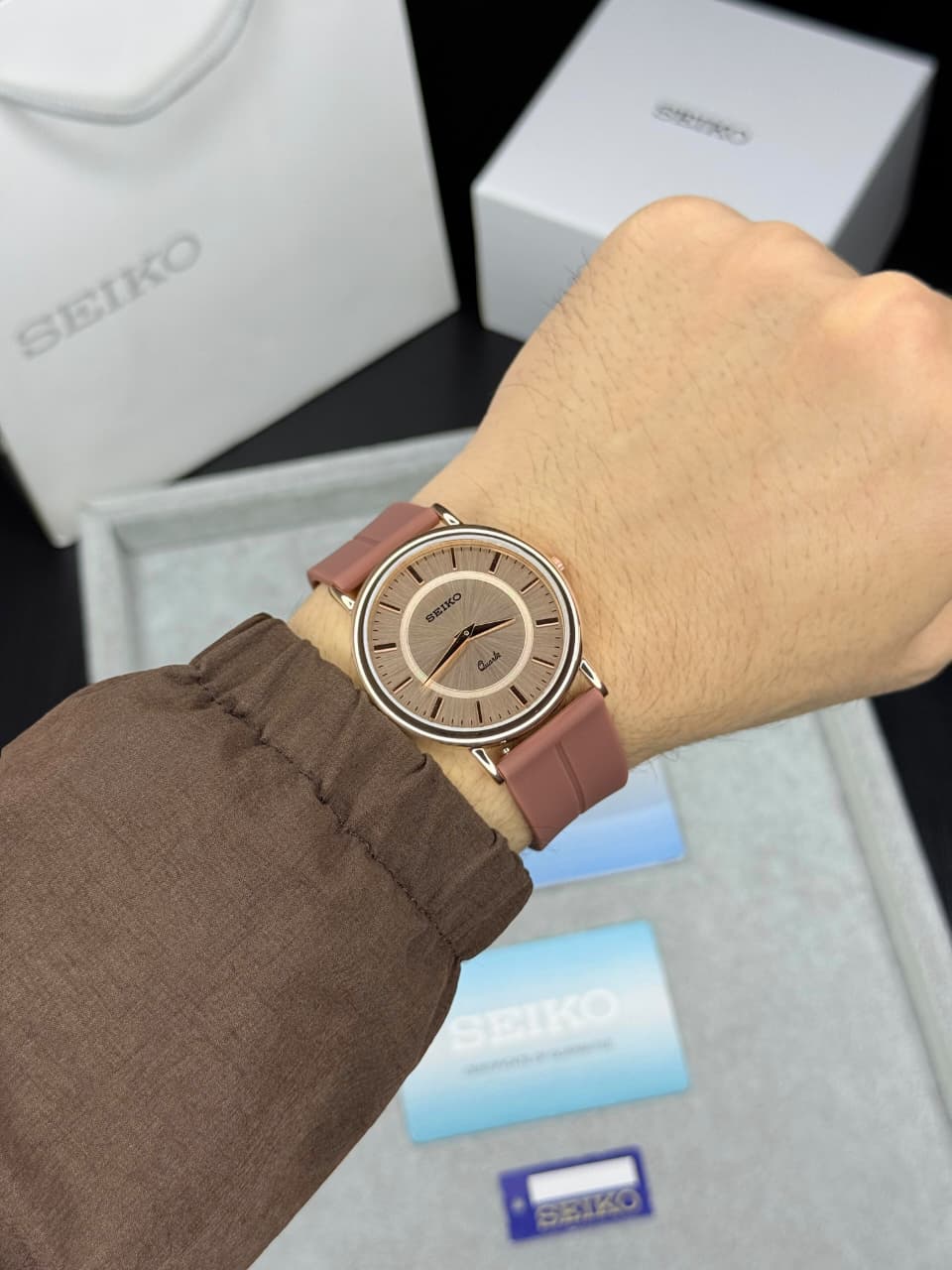 Seiko Mens Quartz - ZypherPremium