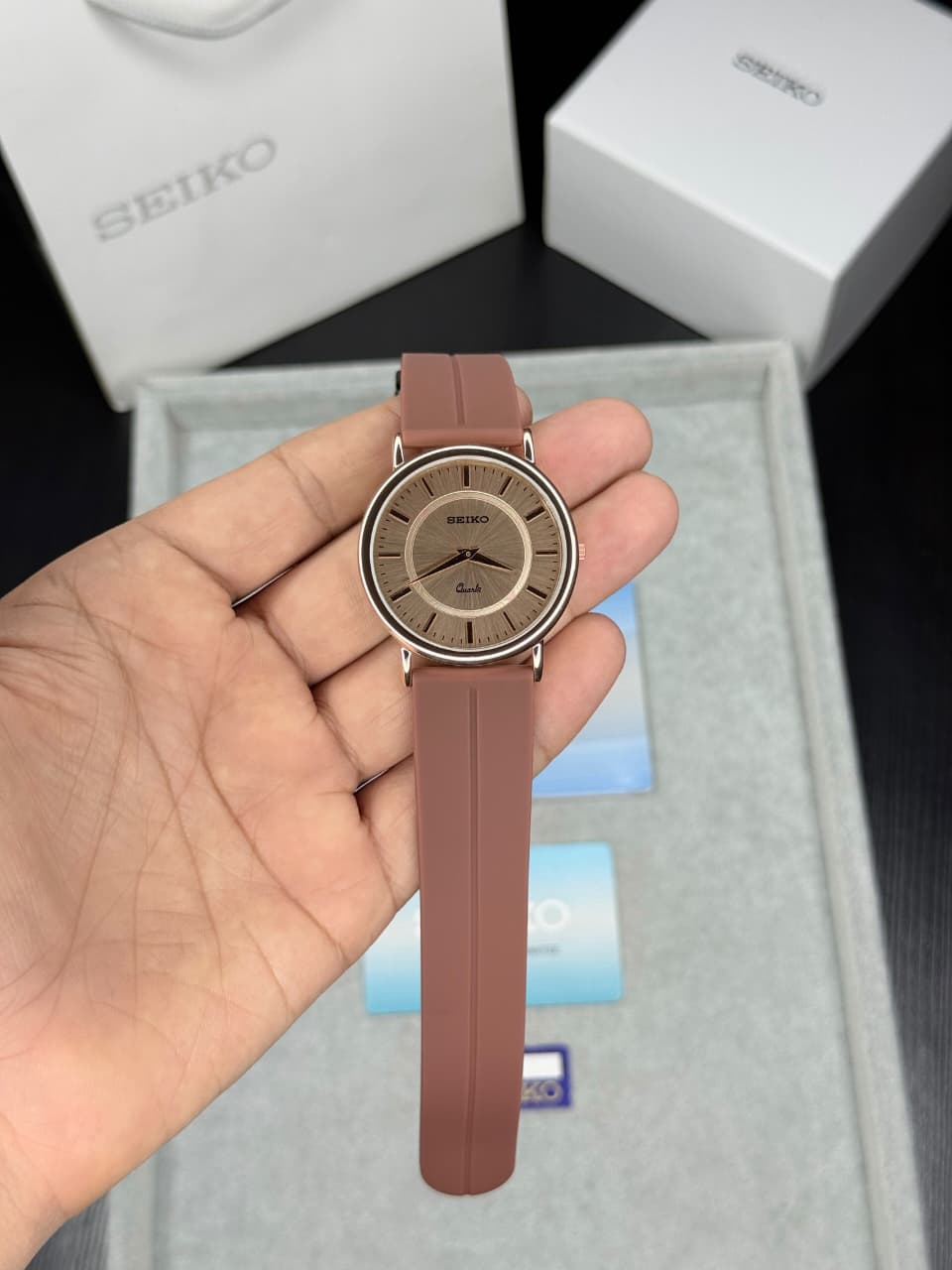 Seiko Mens Quartz - ZypherPremium