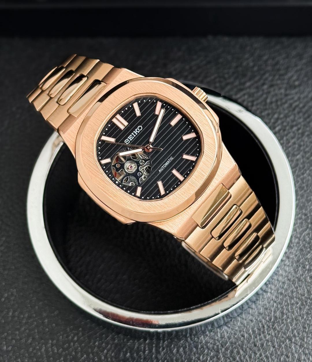 Seiko Nautilus Black - ZypherPremium