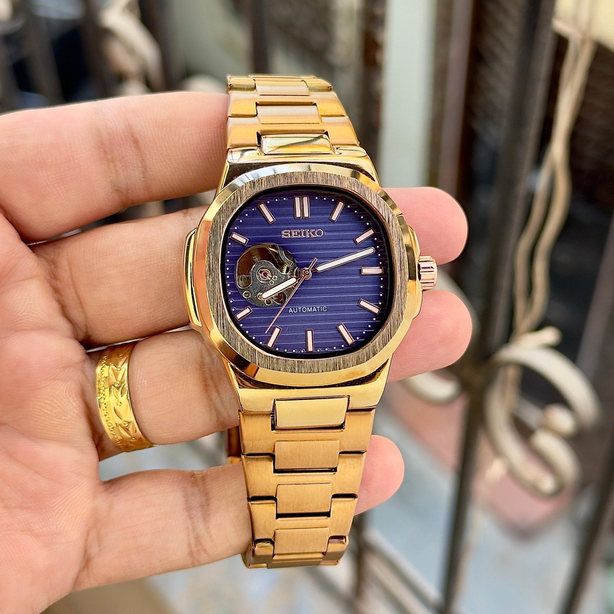 Seiko Nautilus Gold - ZypherPremium