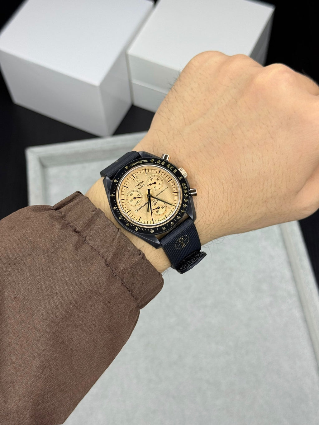 Swatch x Omega MoonSwatch Mission to Earth Phase - ZypherPremium