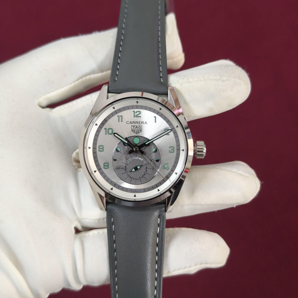 Tag Heuer Carrera Astronomer - ZypherPremium
